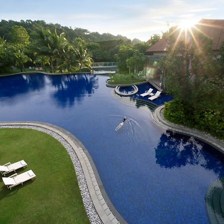 Resorts World Sentosa - Equarius Villas Сингапур Екстериор снимка
