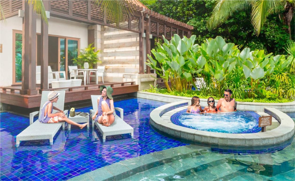 Resorts World Sentosa - Equarius Villas Сингапур Екстериор снимка