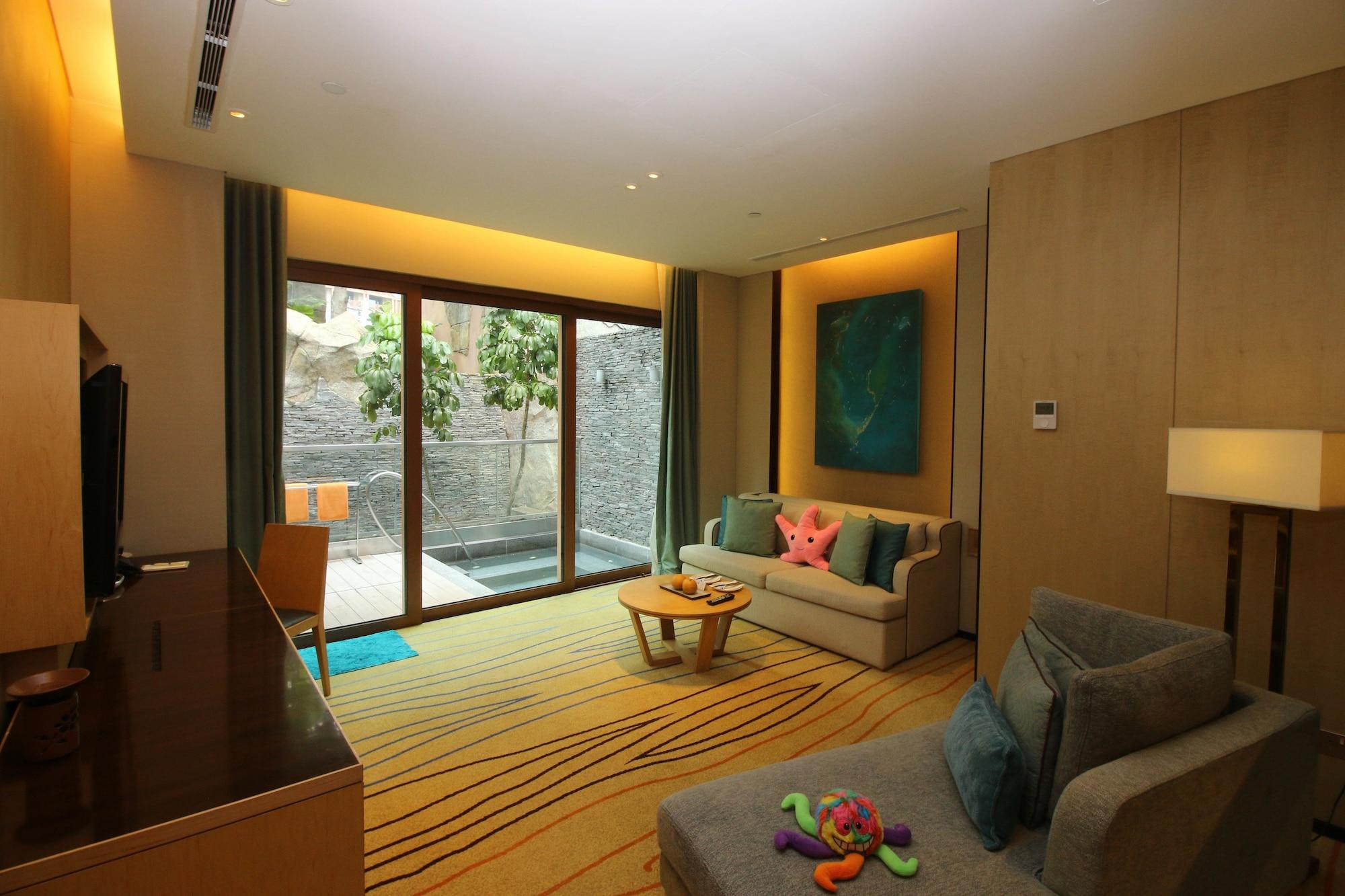Resorts World Sentosa - Equarius Villas Сингапур Екстериор снимка