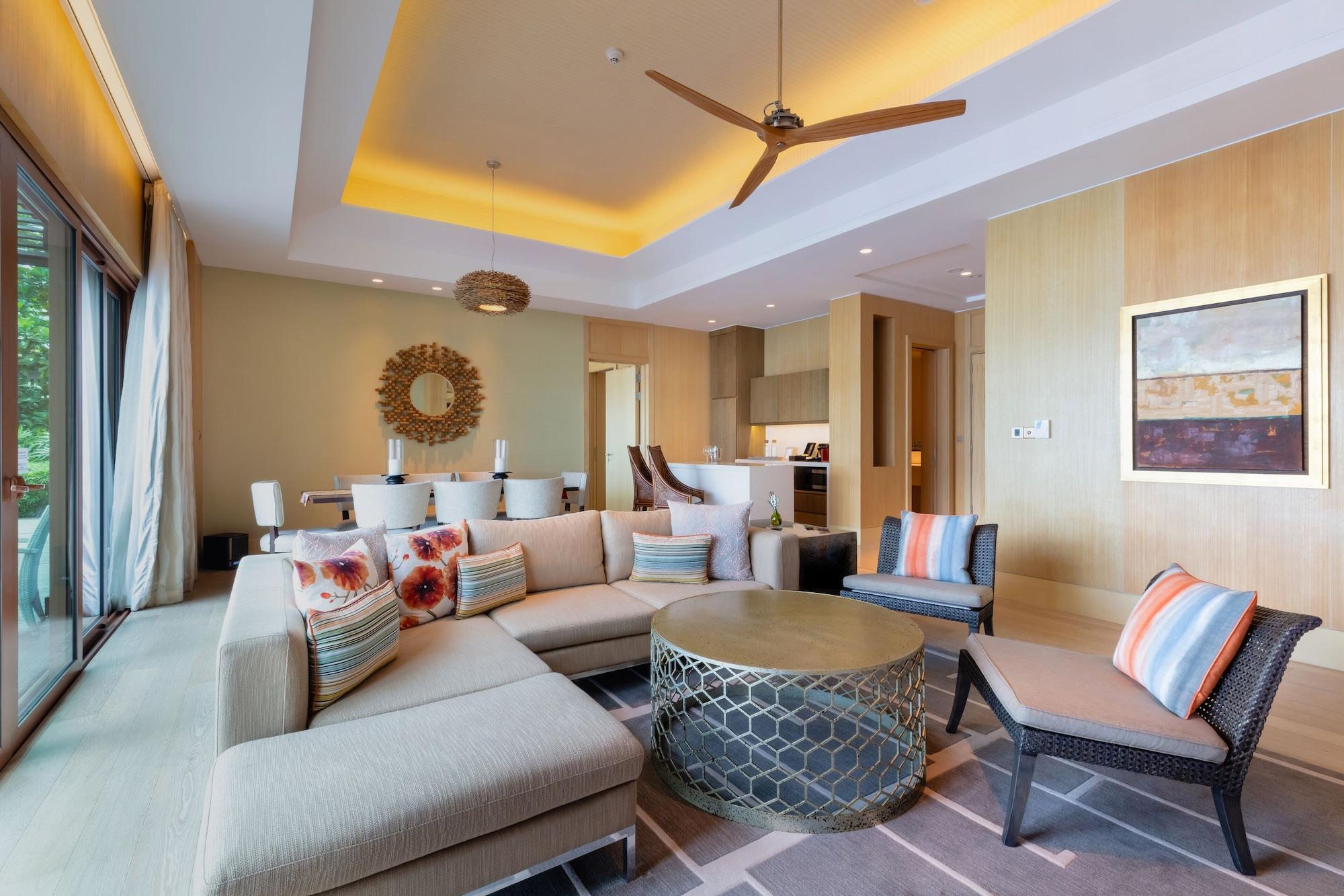 Resorts World Sentosa - Equarius Villas Сингапур Екстериор снимка