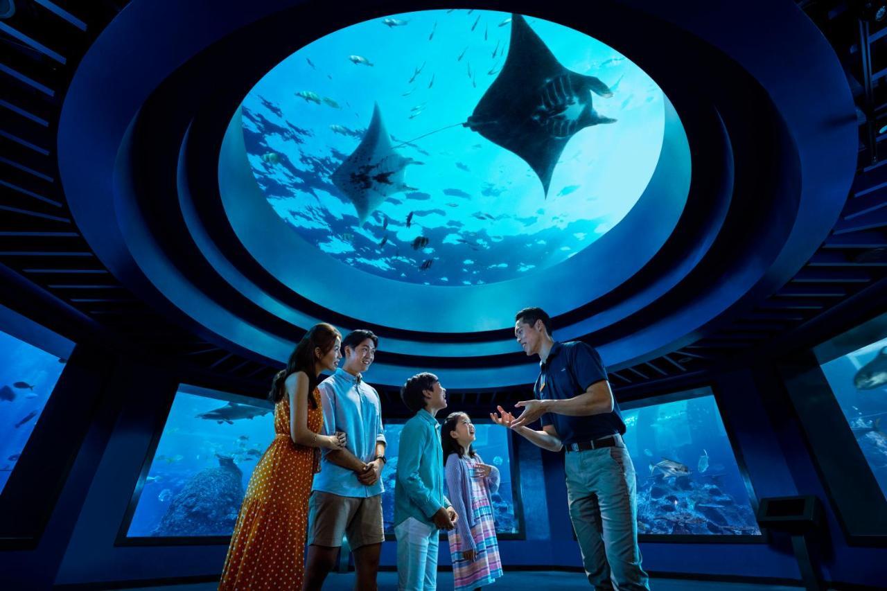 Resorts World Sentosa - Equarius Villas Сингапур Екстериор снимка