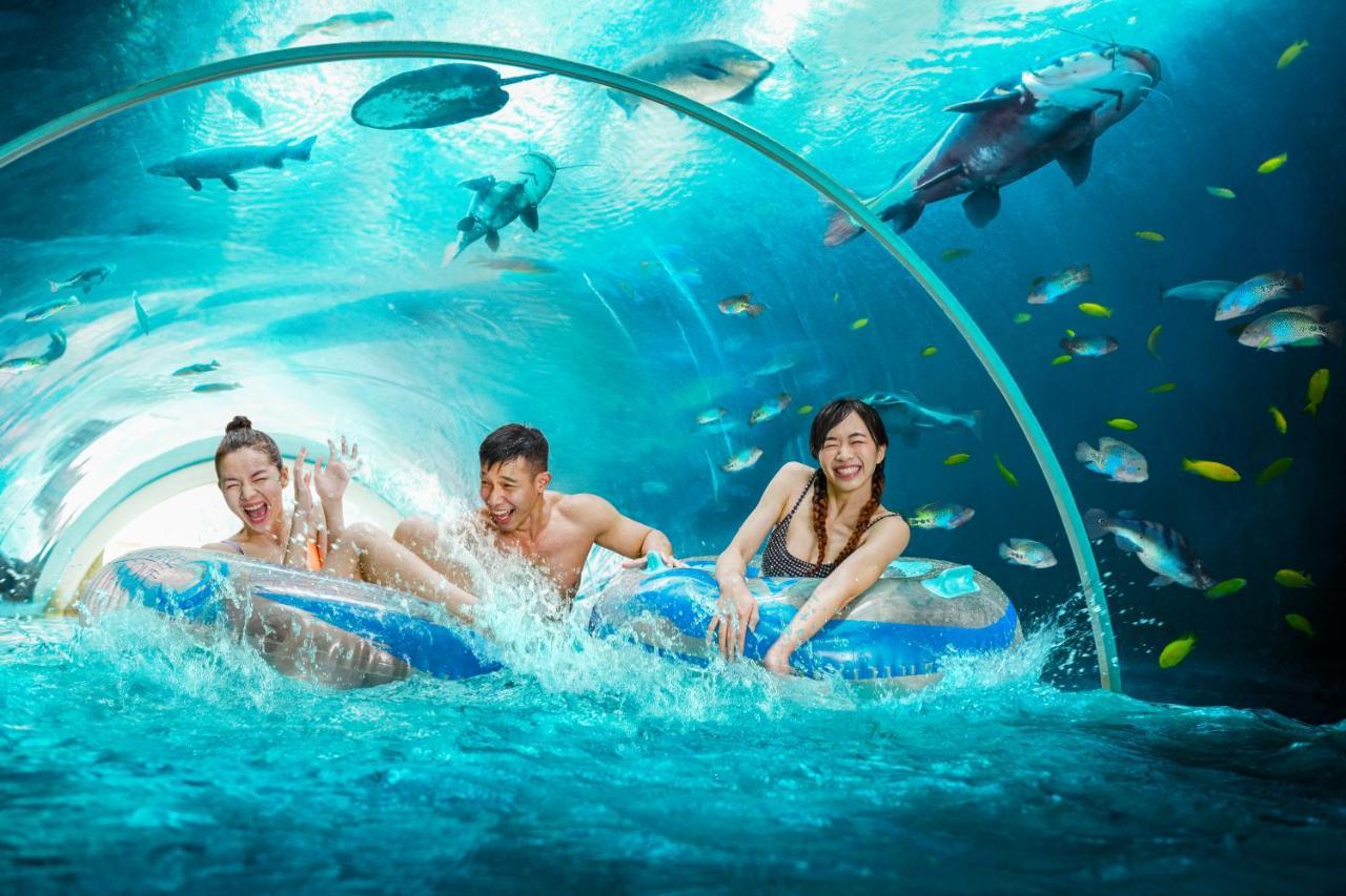 Resorts World Sentosa - Equarius Villas Сингапур Екстериор снимка
