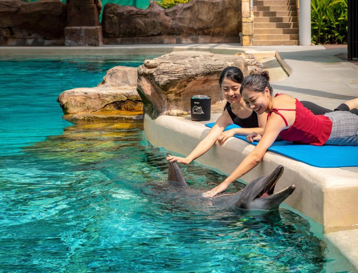 Resorts World Sentosa - Equarius Villas Сингапур Екстериор снимка