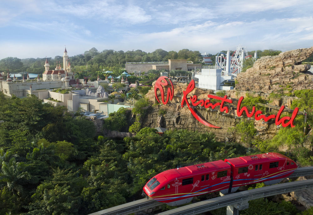 Resorts World Sentosa - Equarius Villas Сингапур Екстериор снимка